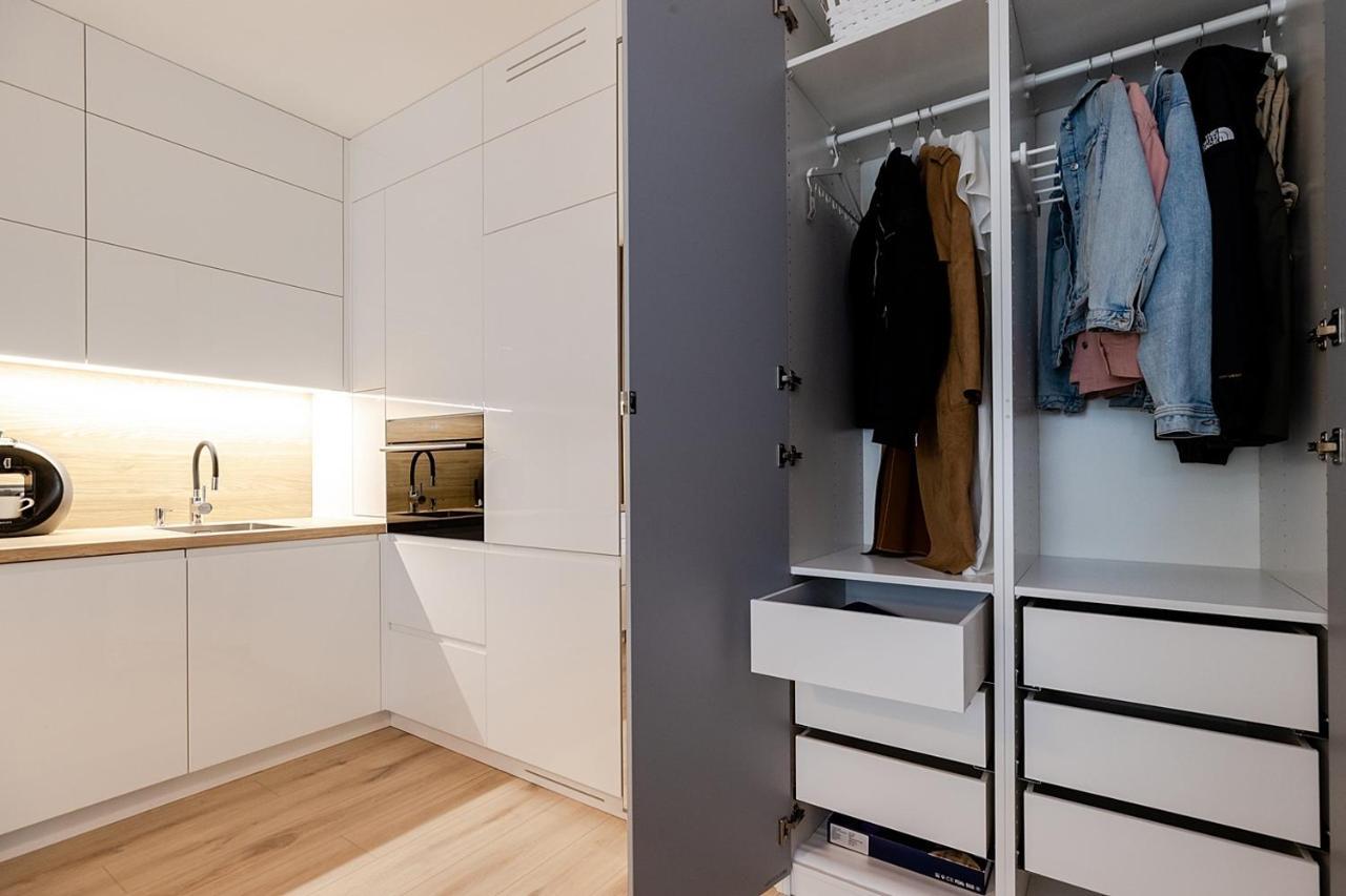 Apartment Wola, Wi-fi, Smart Lock, Air Condition